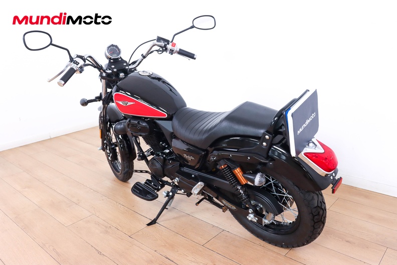 Motorbike image 6