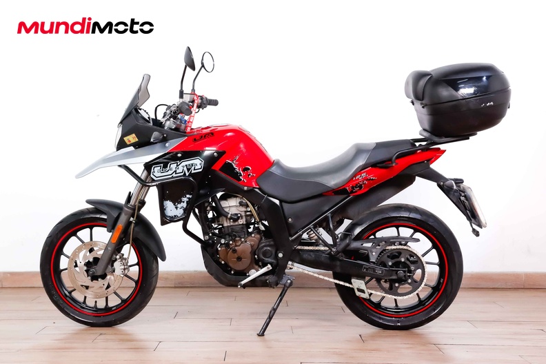 Motorbike image 5