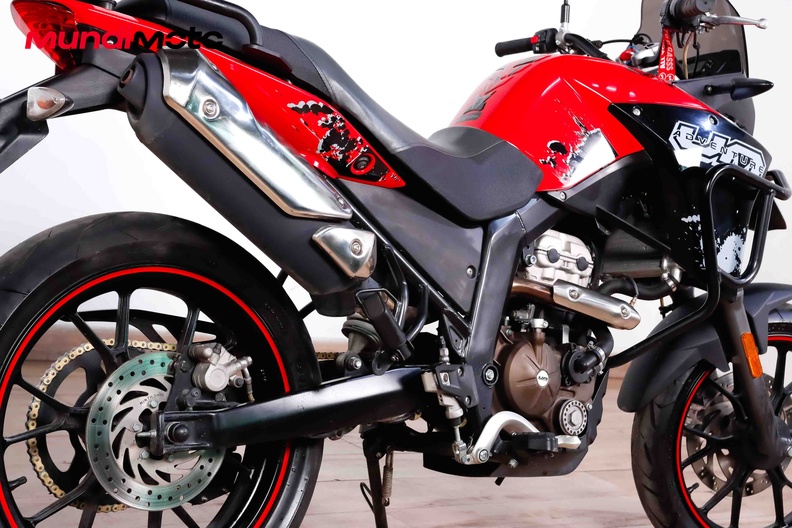 Motorbike image 3