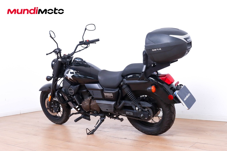Motorbike image 6