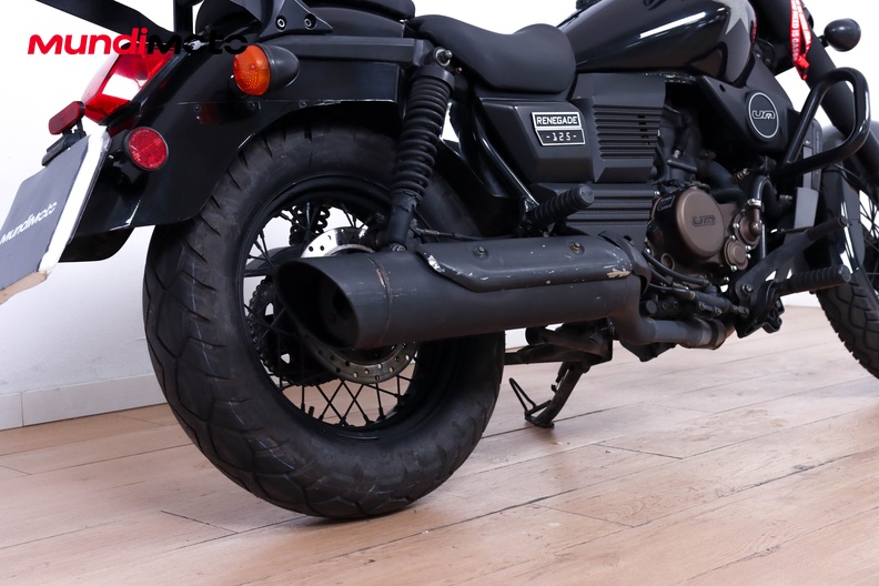 Motorbike image 3