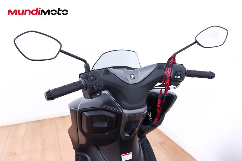 Motorbike image 10