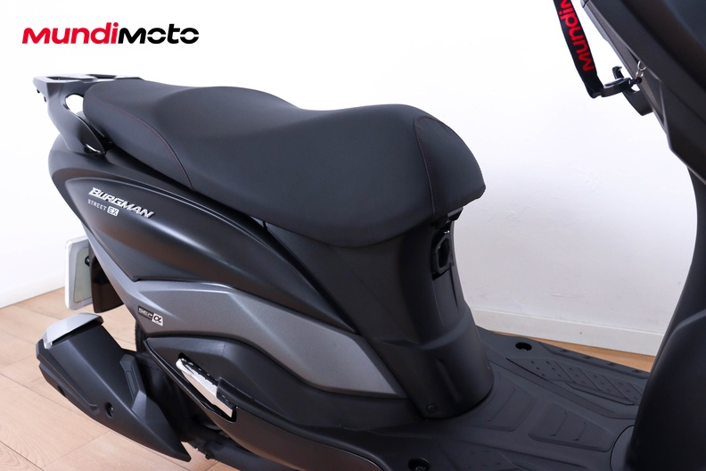 Motorbike image 12