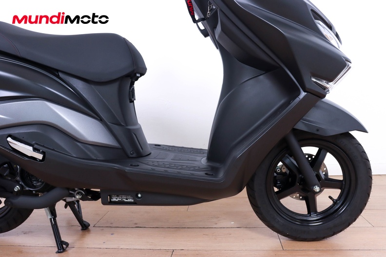 Motorbike image 13