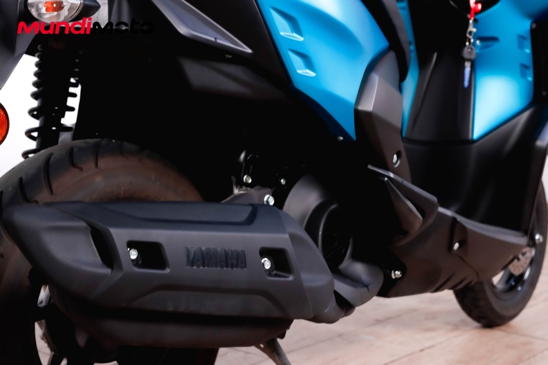 Motorbike image 3