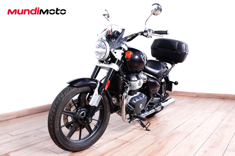Motorbike image 7