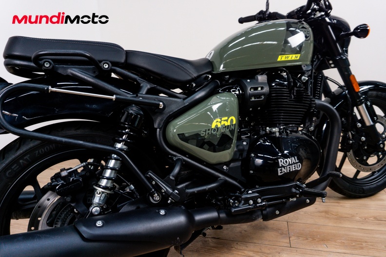 Motorbike image 3