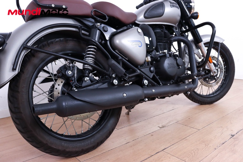 Motorbike image 3