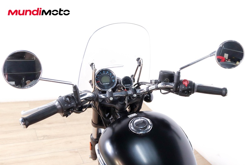 Motorbike image 10