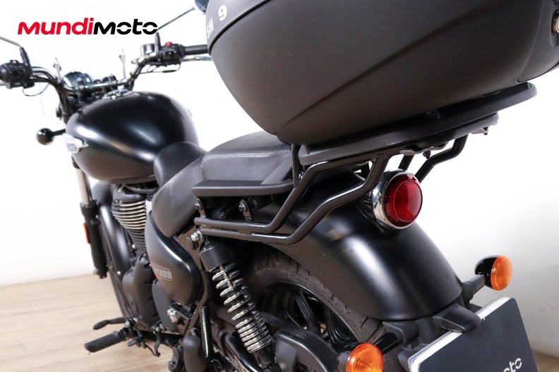 Motorbike image 8
