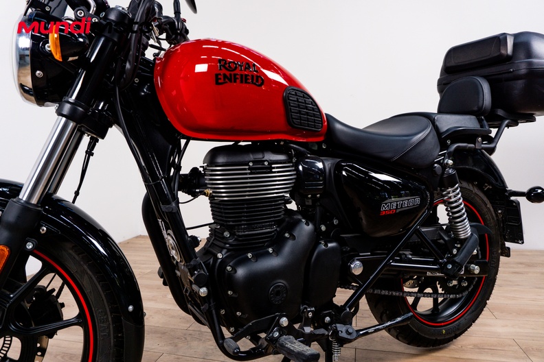 Motorbike image 9