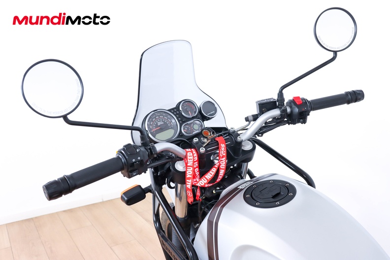 Motorbike image 10
