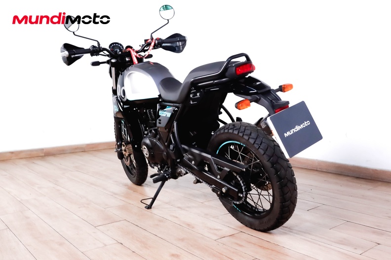 Motorbike image 6