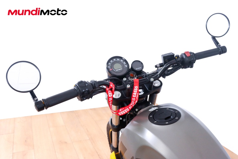 Motorbike image 10
