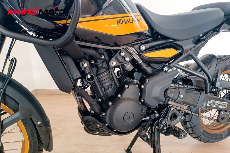 Motorbike image 9
