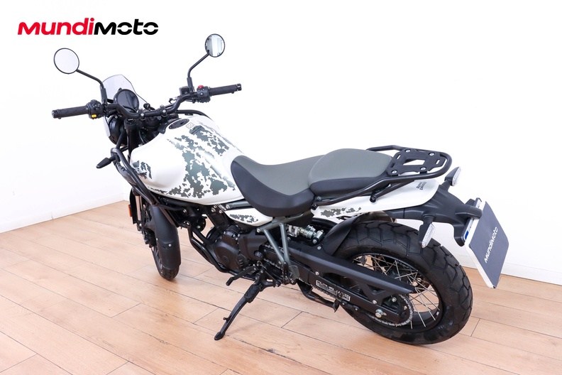 Motorbike image 6