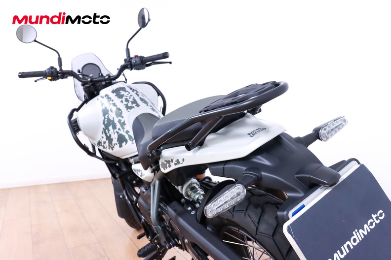 Motorbike image 9