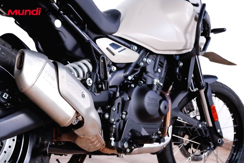 Motorbike image 3