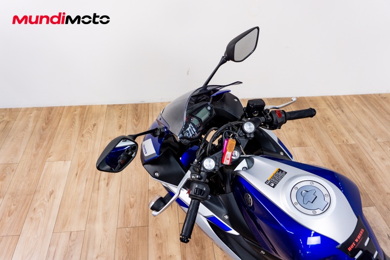 Motorbike image 10