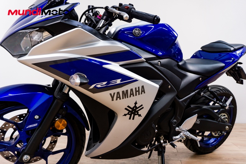 Motorbike image 9