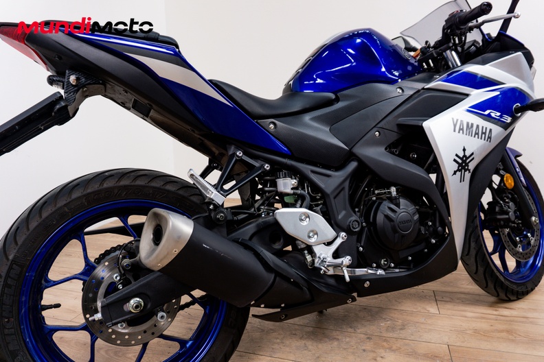 Motorbike image 3