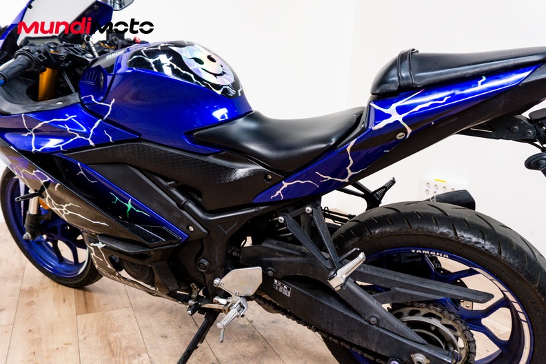 Motorbike image 8