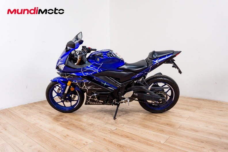 Motorbike image 5