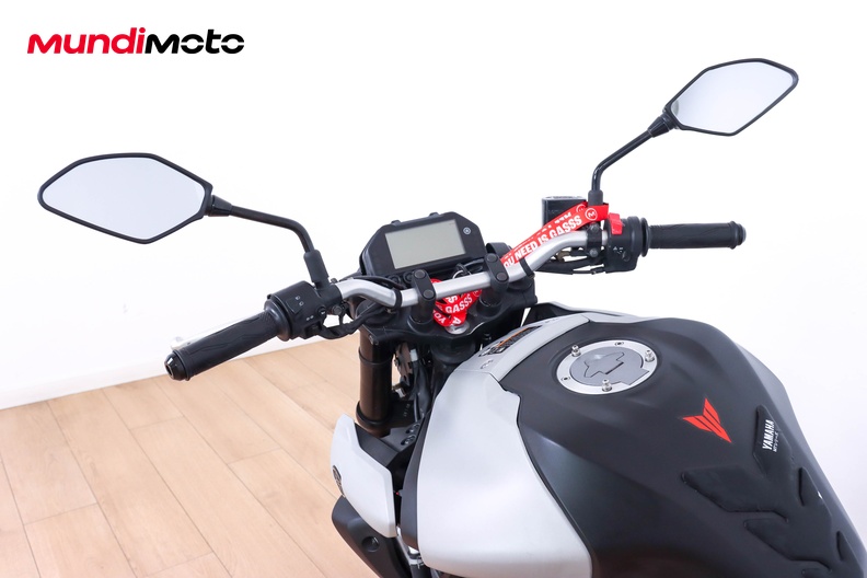 Motorbike image 10