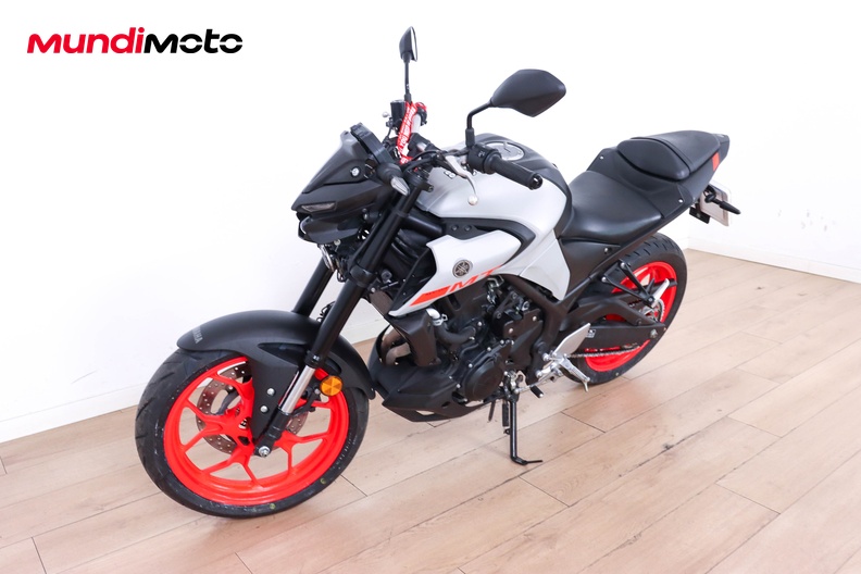 Motorbike image 7