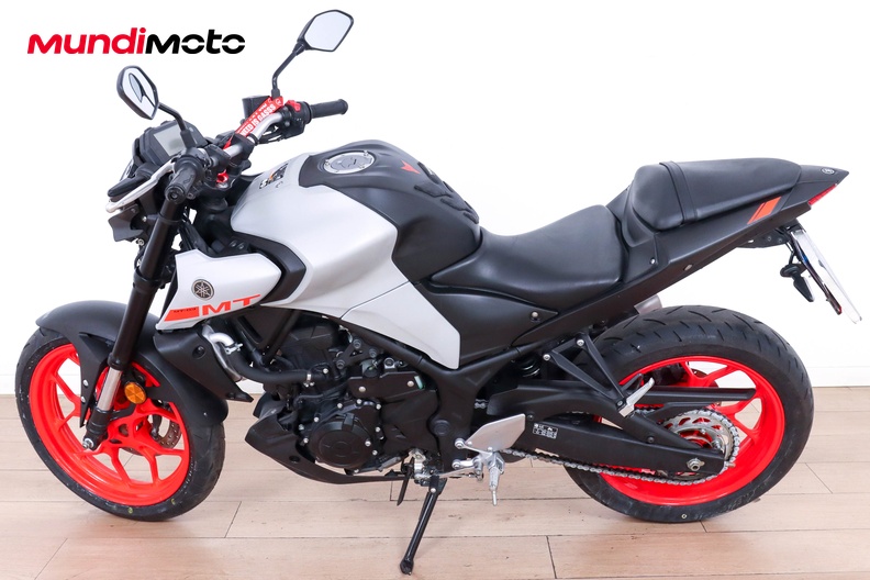 Motorbike image 5