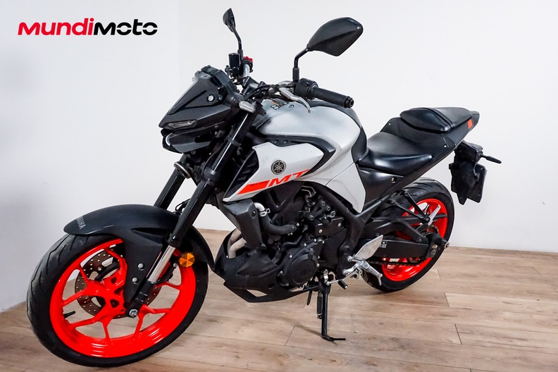 Motorbike image 6