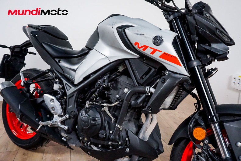 Motorbike image 4