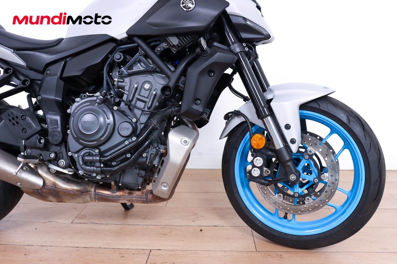 Motorbike image 12
