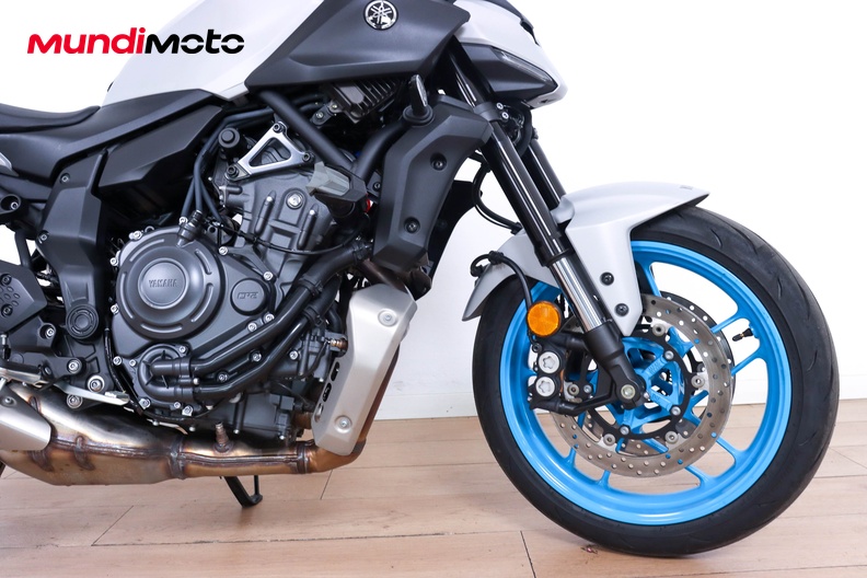 Motorbike image 12