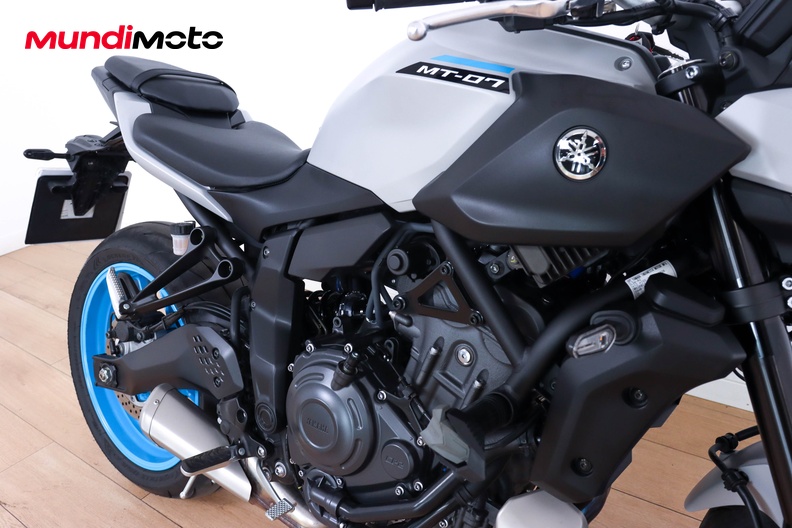 Motorbike image 13