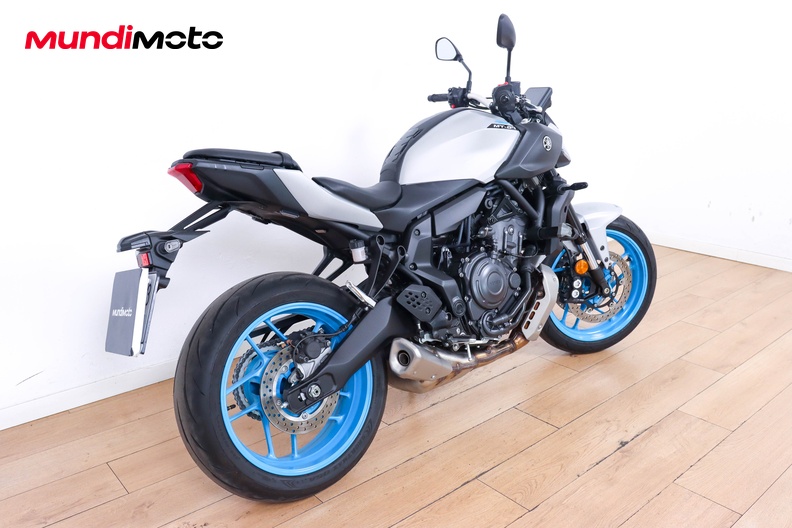 Motorbike image 2
