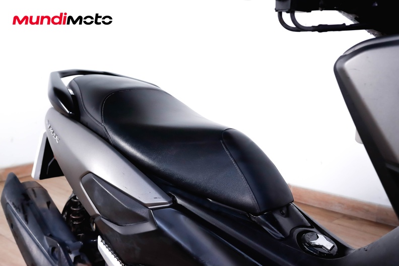 Motorbike image 12