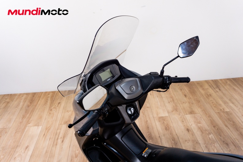Motorbike image 10