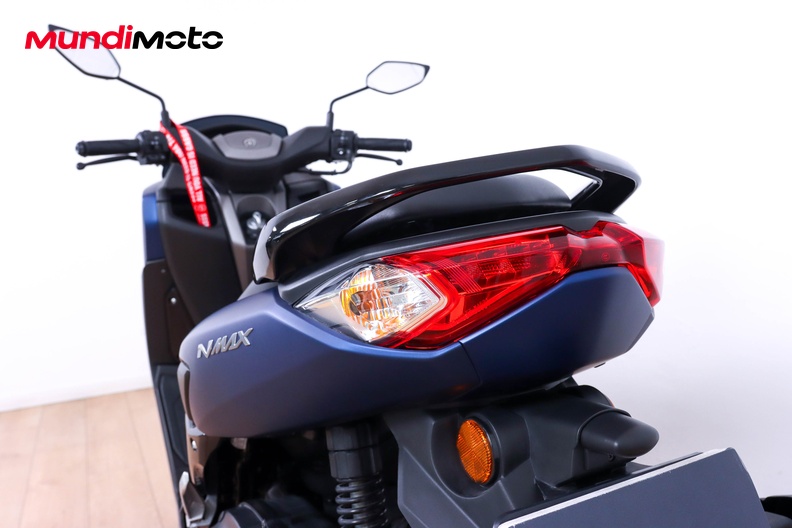 Motorbike image 9