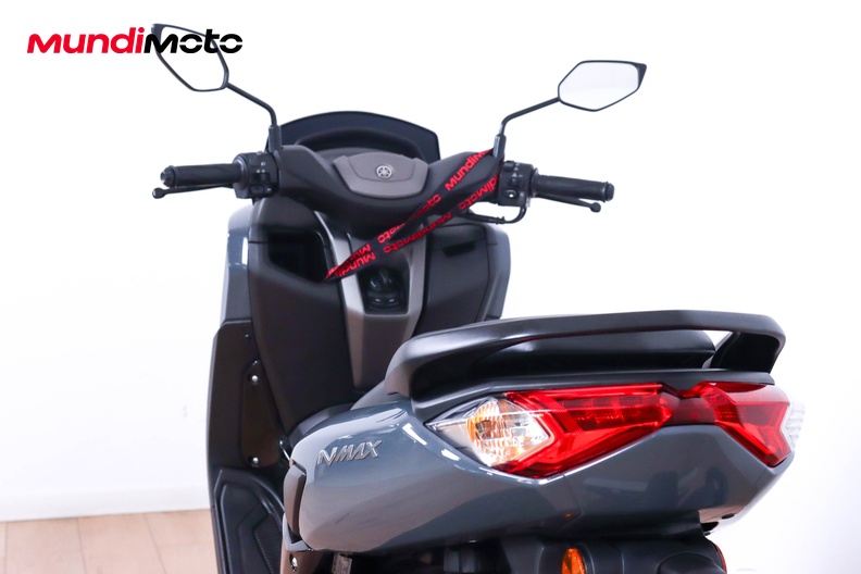 Motorbike image 9