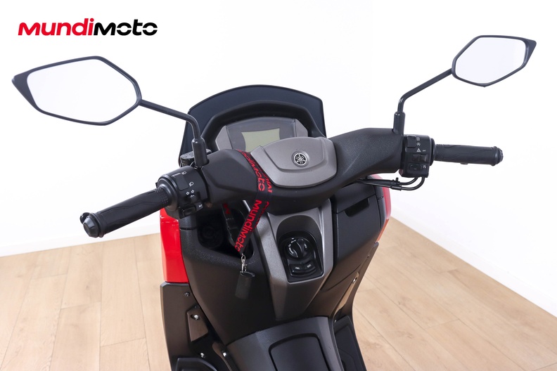 Motorbike image 10