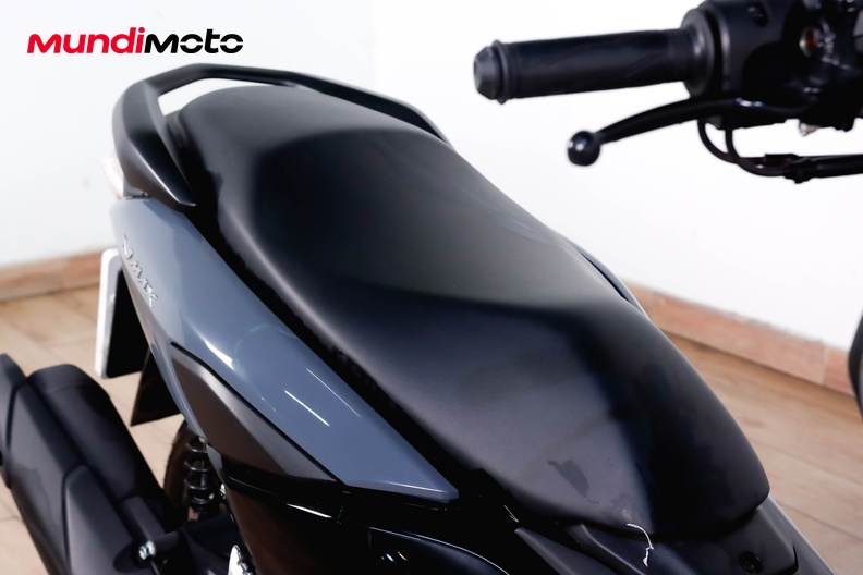 Motorbike image 13