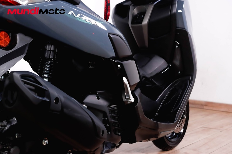 Motorbike image 3