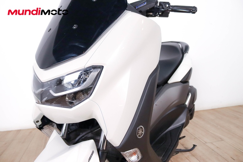 Motorbike image 9