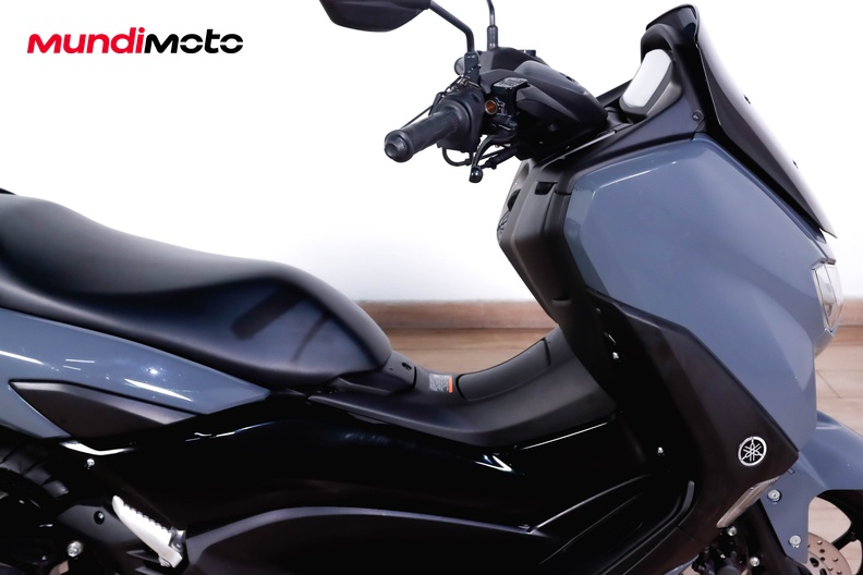 Motorbike image 12
