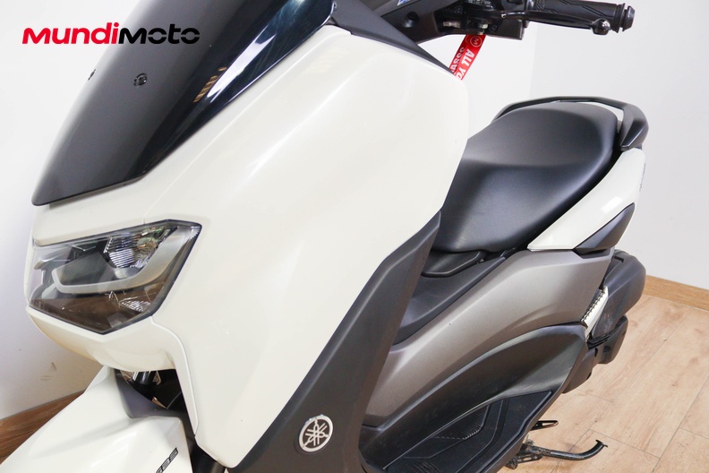 Motorbike image 8