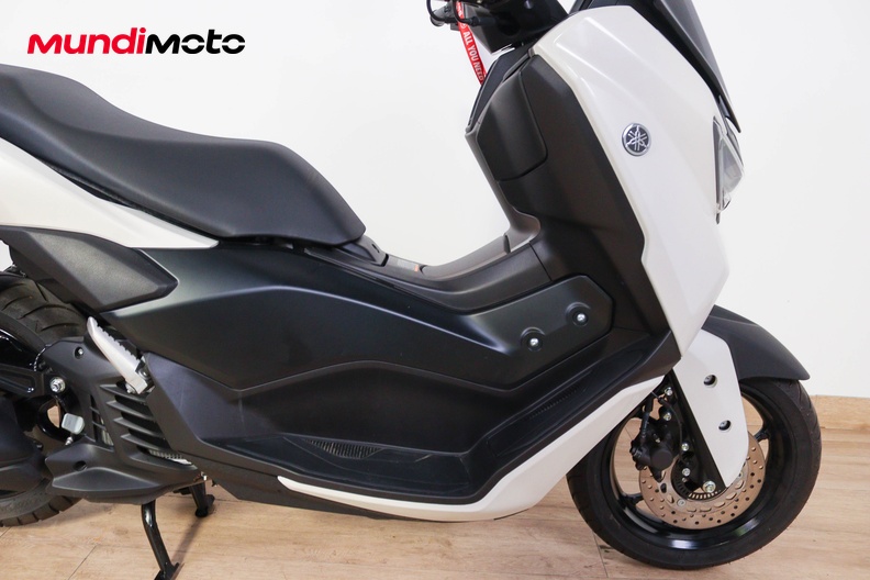Motorbike image 12