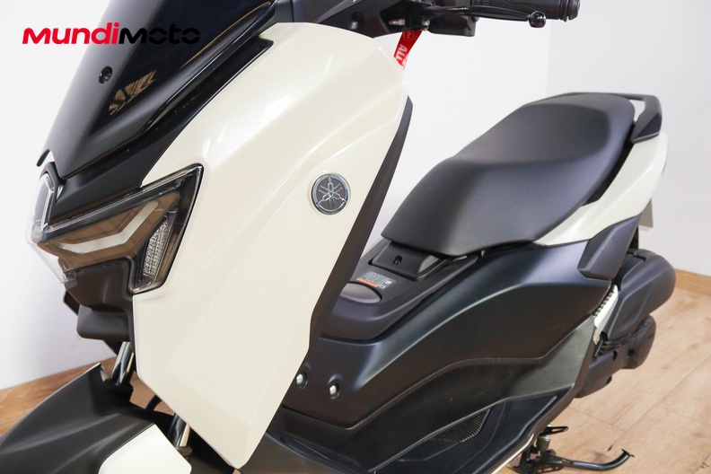 Motorbike image 8