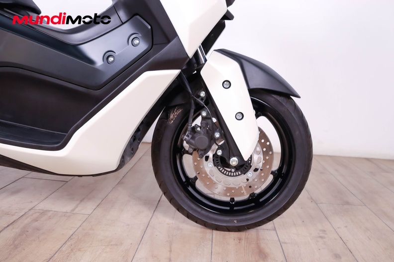 Motorbike image 12