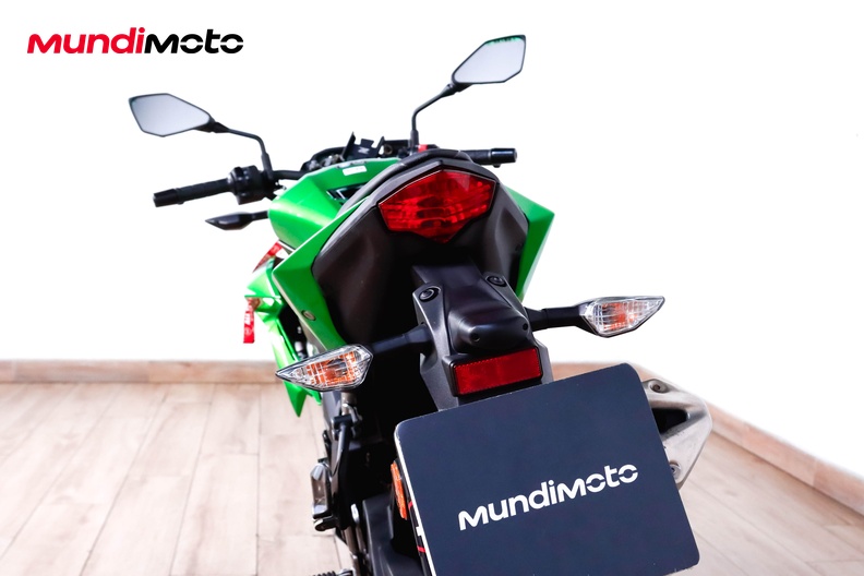 Motorbike image 9